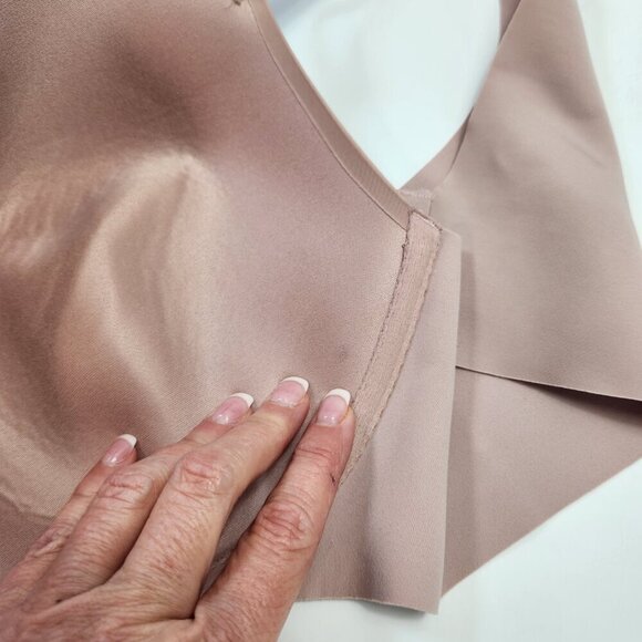 SOMA Vanishing 360 Perfect Coverage Smoothing Padded Comfort Bra 44D - Picture 10 of 10